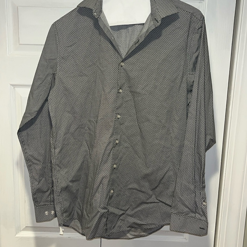 Kenneth Cole men’s dress shirt
